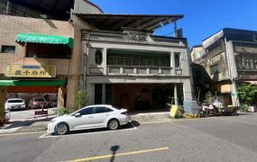 衛民街雙城區古色古香店住