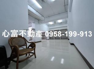 三民火車站前面寬黃金店面~近捷運
