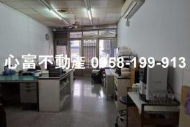 A案!!鼎山熱鬧吃市透天店面~近輕軌及家樂福