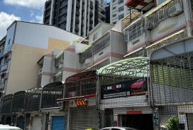 桂林商圈國小旁車庫透天~1580萬