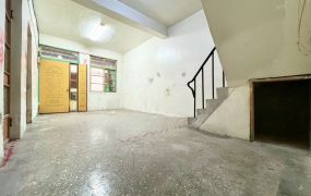 興安國小旁原屋況透天09-526