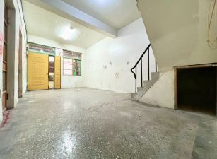 興安國小旁原屋況透天09-526