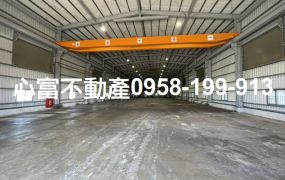 面寬!!岡山漂亮天車廠房(近省道)