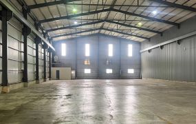 大園/台61/挑高8.5米廠房 •    桃園廠房工業地買賣/建地/徵收農地/廠房出租