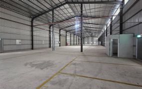 大園/挑高7米/倉庫廠房 •    桃園廠房工業地買賣/建地/徵收農地/廠房出租