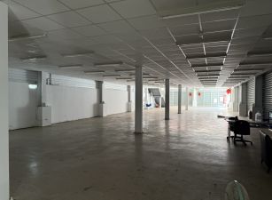 龜山工業區店面廠房•   桃園廠房出租/工業地/廠房/建地/徵收農地/買賣
