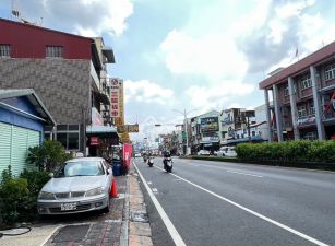 屏東麟洛中山路20米路旁金店面