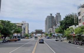 駁二哈瑪星捷運大坪數地下室B1｜超低價