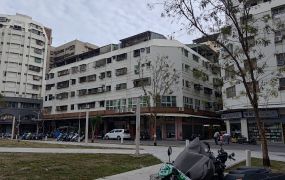 土地珠寶專才【鹽埕高雄女中電梯公寓】買地等都更・自住投資都划算！