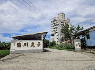 霧峰近國3中投【鼎川麗景】視野2房輕屋齡平面車位