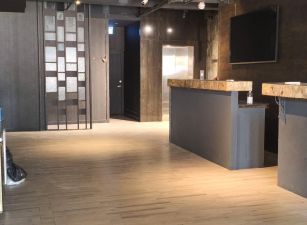 安平永華市政中心大面寬餐酒民宿有電梯店面
