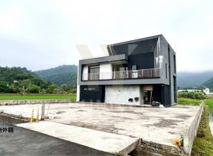 冬山生態綠洲全新時尚6套房民宿農舍-21世紀*游力暟