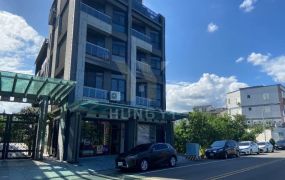 員山溫泉高檔電梯大店住(A)-21世紀*游力暟
