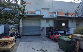 松寮橋下小型甲工廠房