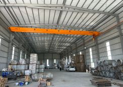 屏東萬丹天車廠房