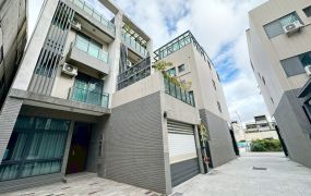 6年新屋朝南別墅