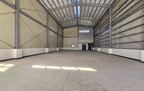 龍潭高原交流道可廠登全新挑高鋼構廠房