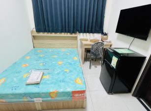 可租補美光精美套房~室內機車位