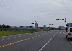 土地珠寶專才【仁武澄清湖特定區建地】雙10米路三角窗・第100期重劃區