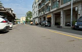 大社收租透天‧臨鬧區高投報套房|18間含傢俱家電