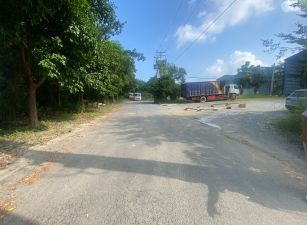 燕巢合法丁工鋼構廠