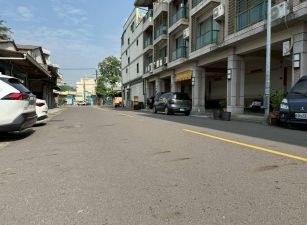 大社收租透天‧臨鬧區高投報套房|18間含傢俱家電