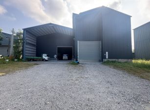 燕巢丁工有廠登魔術大空間廠房