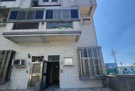 【台南佳里】福南山莊邊間整新透天車墅