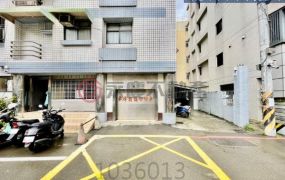 專任鄰近文化演藝廳旁電梯華廈便利生活美2房