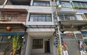 大寮溪寮全屋翻新💛車庫3樓透天