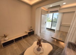 ☆市中心頂美面公園綠意套房