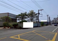 土地珠寶專才~【大寮昭明｜都計內農地廠房】雙面臨路 × 大空地好運作