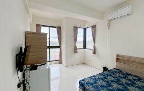 森林園區電梯角間透店套~好停車