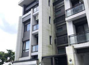 永慶許書豪★近羅東泉鋒邊間電梯雙併大別墅