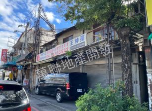 中彰投工業地 區段徵收農地 東區鄰近 LaLaport 可危老重建（Ａ)
