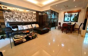 美術館特區中高樓層陽台進出四房平移車位