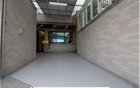 長溪路邊間52地坪三車墅