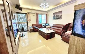 龍橋街超大室內空間美透天