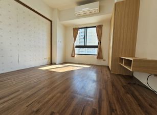 鼎山明誠商圈邊間衛浴開窗明亮三房平車