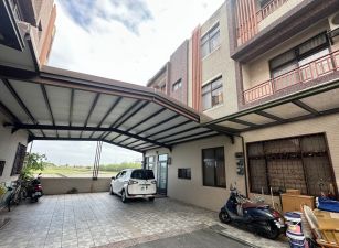 永慶許書豪★近廣興商圈高質感邊間雙車位別墅