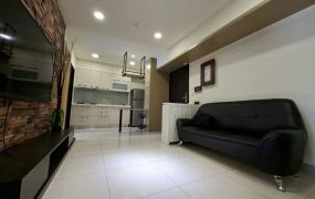 前金捷運站五年新屋景觀2房平移車位~1180萬