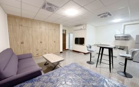 美光旁精美大套房附廚房(3間可選)