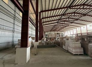 近幼獅交流道可廠登挑高4100坪碼頭廠房