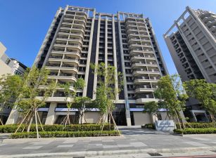 鳳翔商圈銳揚新樂活全新未住兩房雙衛平車