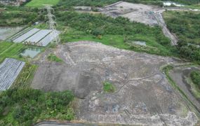 永慶許書豪★天然聚寶盆4363坪大面寬農地