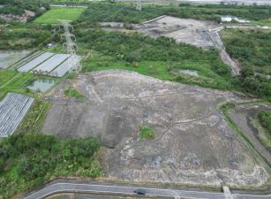 永慶許書豪★天然聚寶盆4363坪大面寬農地