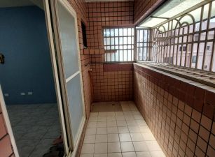 東港夜市商圈美3房