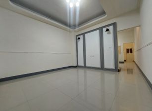 東港巷弄整新透天