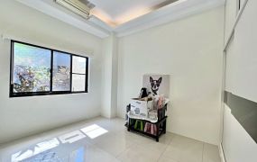 藝文特區G10一樓庭院戶