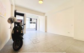 北區近好事多電梯店墅-3間可選